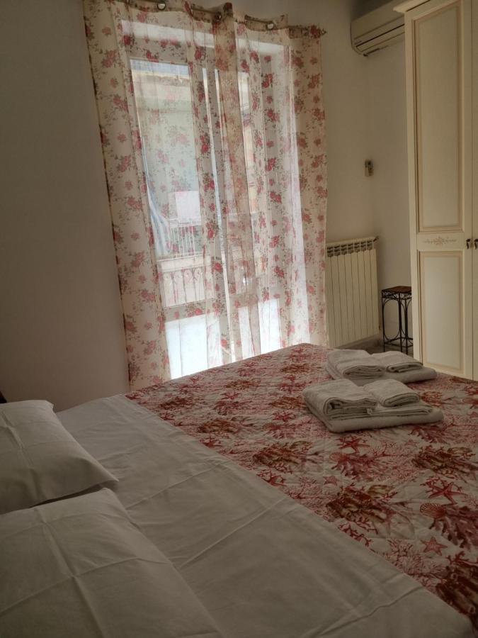 Ferienwohnung L'Angolo Dei Barcaioli Palermo Exterior foto